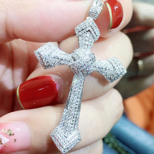 18K White Gold Diamond Cross Pendant 1.0 CT