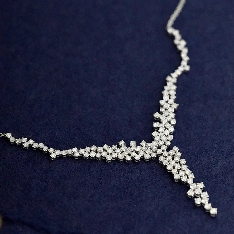 Luxury Wing Shape Natural Diamond Necklace 3.20 CT